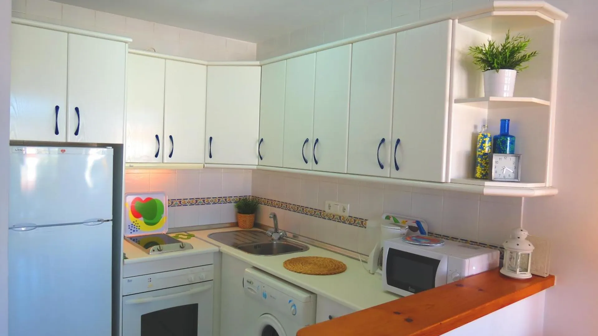 Lual Burriana Apartment Nerja